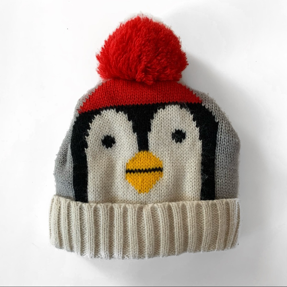 Old Navy Penguin Pom Beanie Grey/Red/beige U.S size(6-12M)